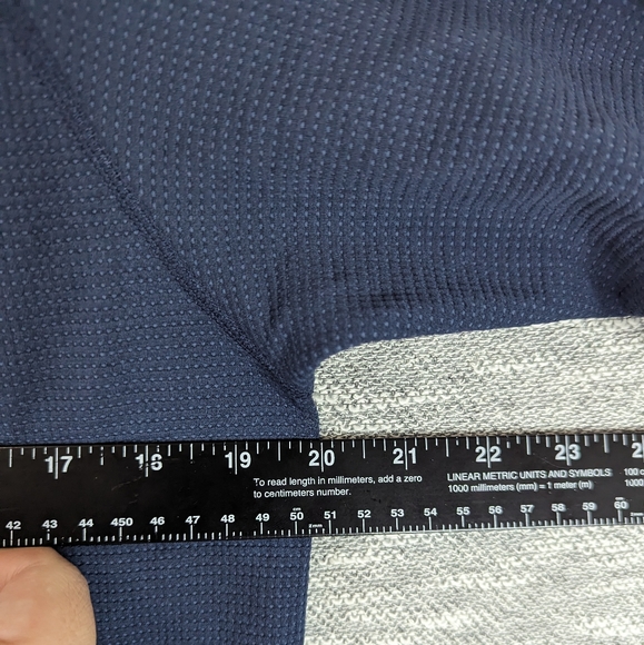 Rabbit Running Men's Large Blue Henley Thermal Long Sleeve Snap Front - Picture 8 of 9